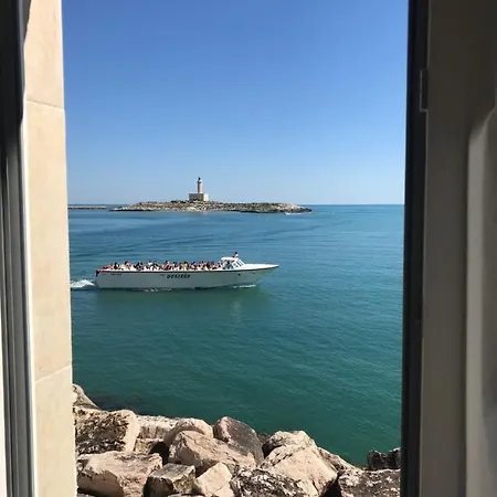 Romeus Al Fortino Dimora Sul Mare Holiday home *